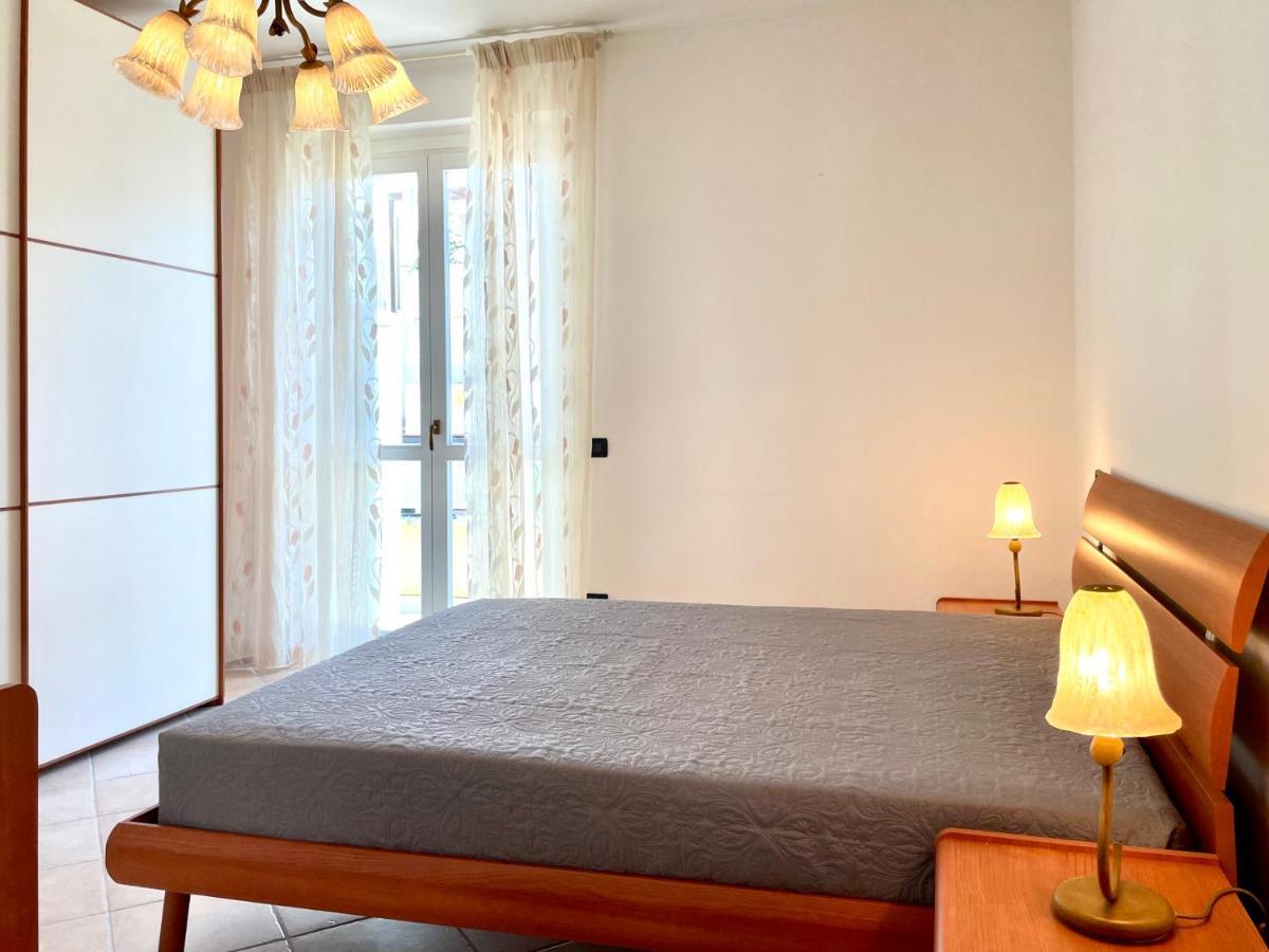 Sunset Boutique Apartment Marina di Massa Exterior foto